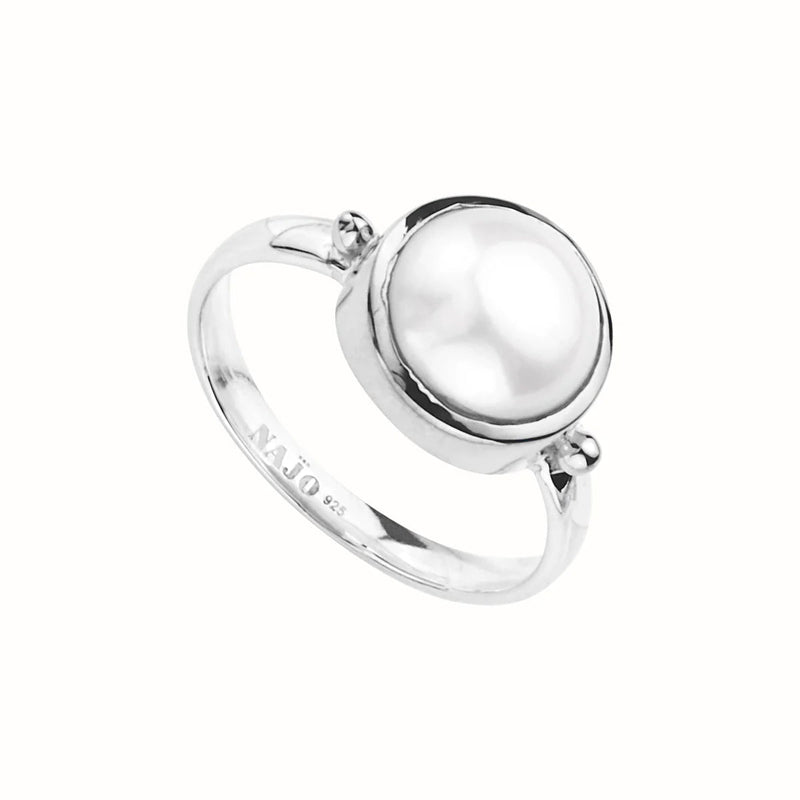 NAJO Garland Pearl Ring