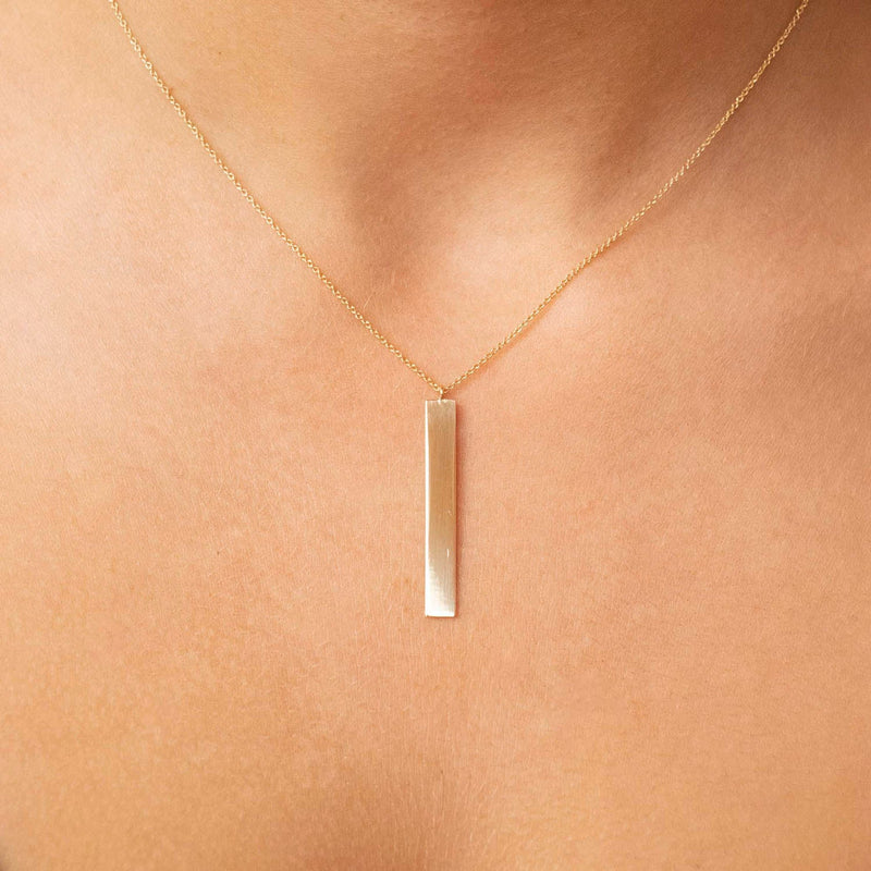 9ct Yellow Gold 4.9mm x 39.7mm Vertical Bar Adjustable Necklace 41cm-43cm